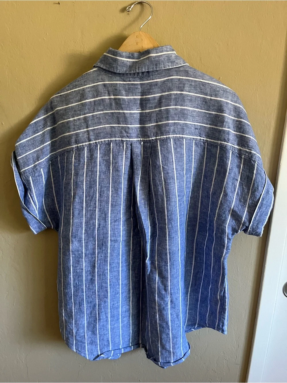 Banana Republic Linen Resort Shirt Size M - Picture 6 of 7